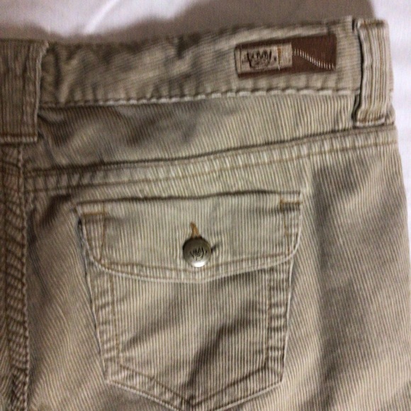 Roxy Khaki Tan Corduroy Cropped Cuffed Capri 9 - Picture 6 of 6